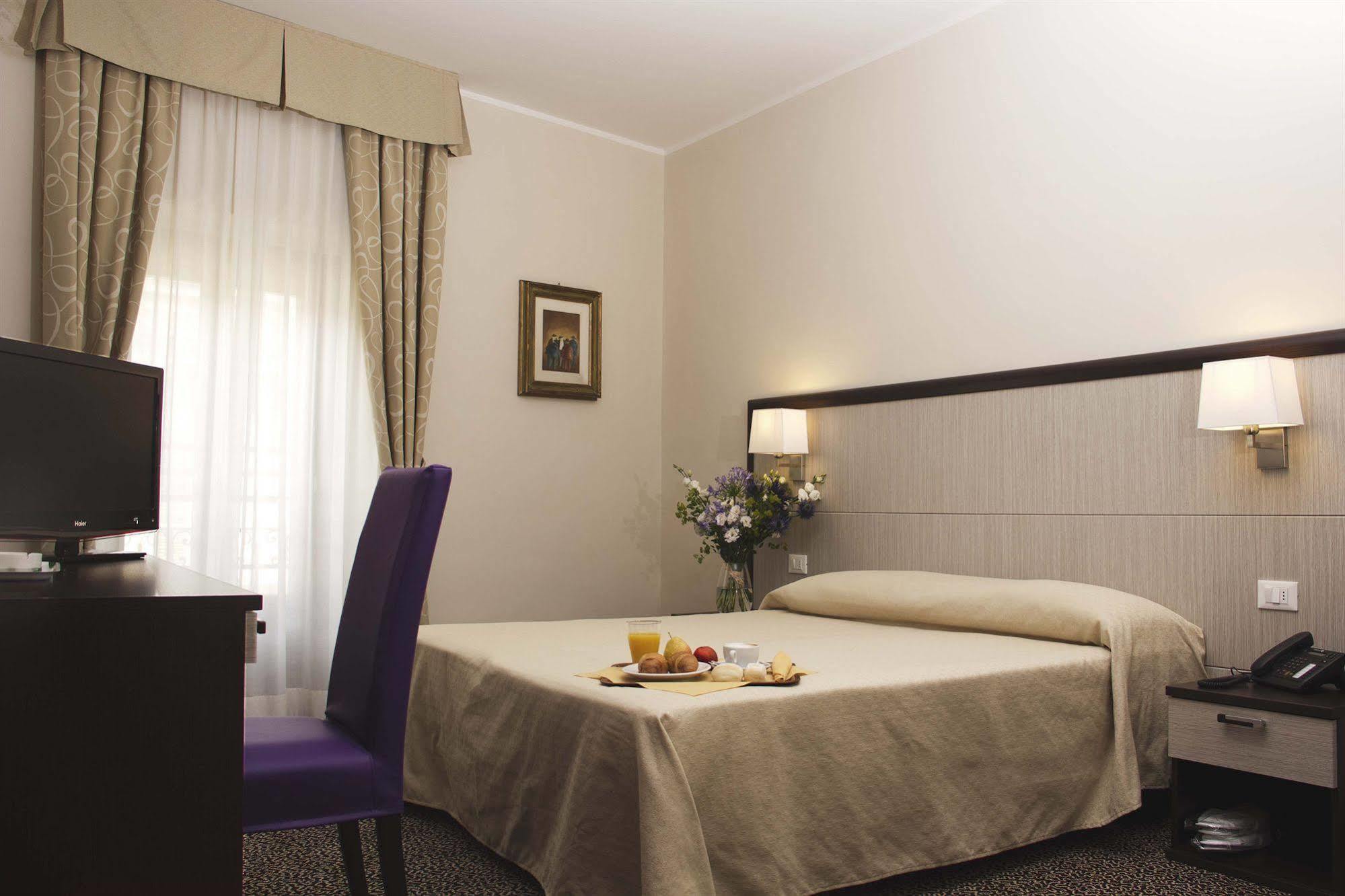Hotel Alpi 3*